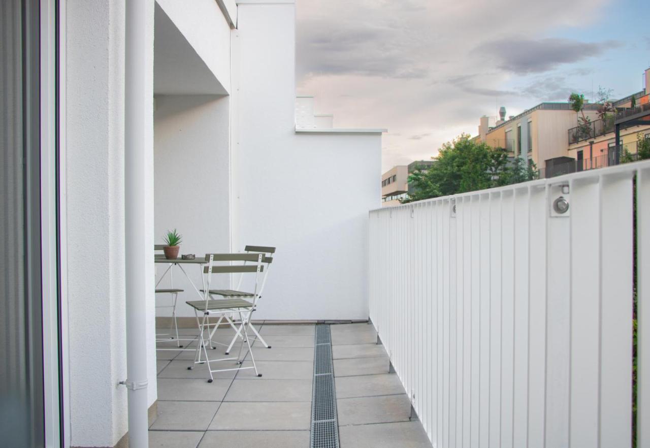 Flat2Go Modern Apartments - Harmony Of City And Nature Vienna Exterior photo