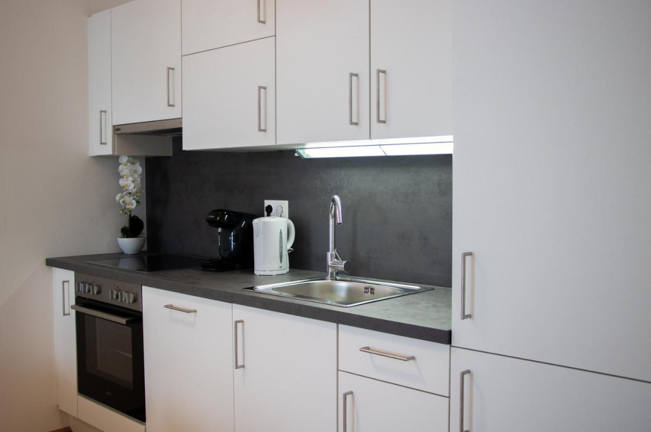 Flat2Go Modern Apartments - Harmony Of City And Nature Vienna Exterior photo